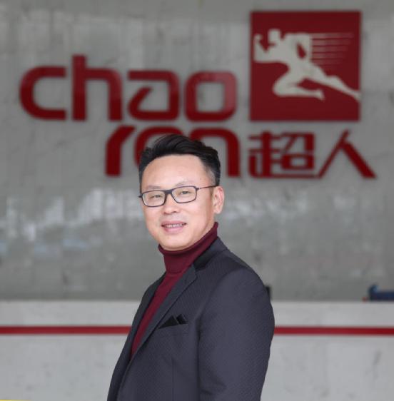 超人廚為羅子健:在企業(yè)與文學“飛地”中瀟灑散步